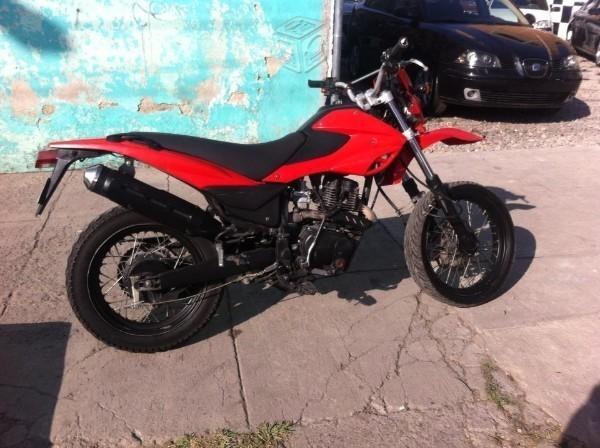 Hermosa moto -14