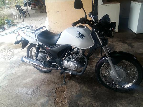 Moto honda vara