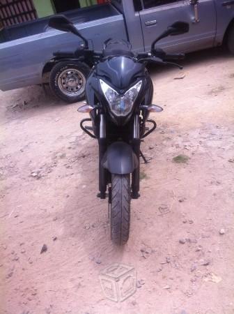 Pulsar 200ns como nueva -15