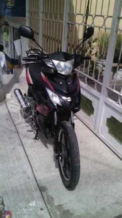 Binita motocicleta