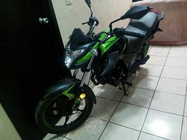 Moto italika version 150-Z -15