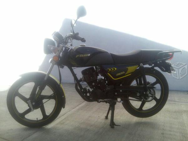 Exelente moto ft 150 -16