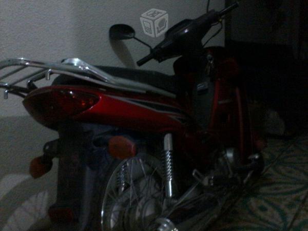 Motocicleta -09