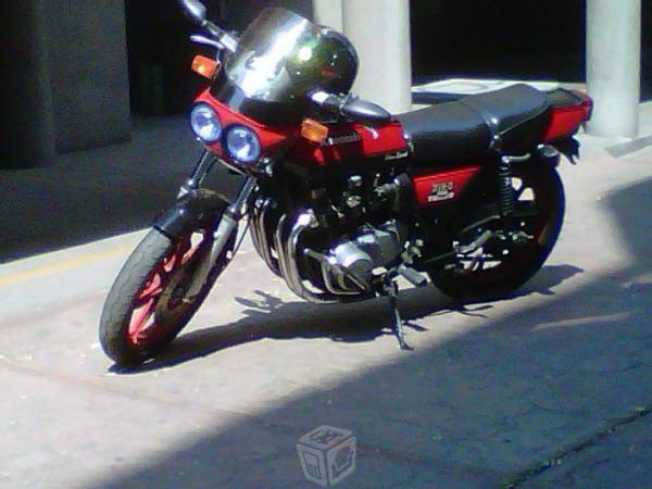 Motocicleta Kawasaki para conocedores -80