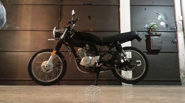 Yamaha yb 125 café racer/tracker -10