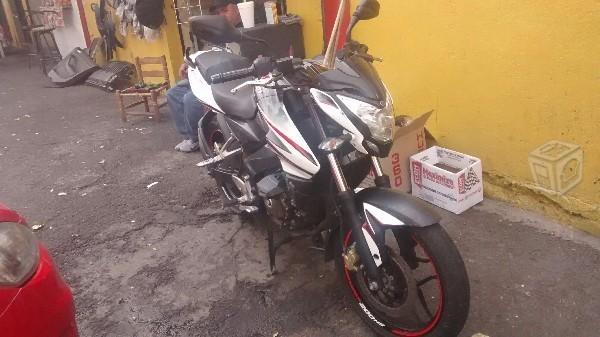 Pulsar 200ns buenisima -15