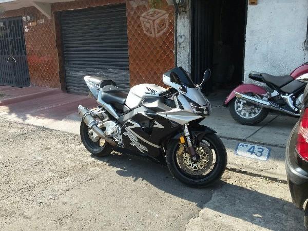 Honda cbr 954rr excelentes condiciones -02