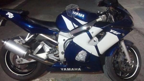 Yamaha r6 -02
