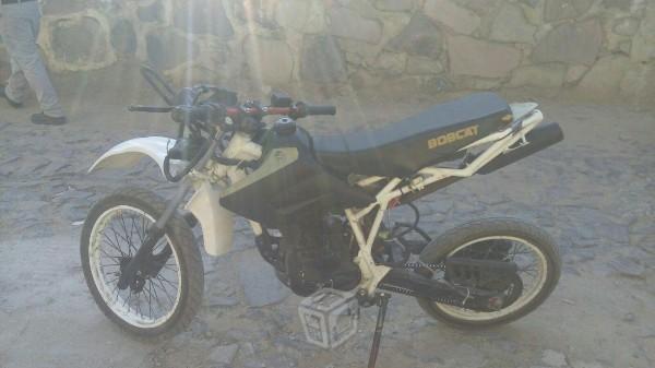 Moto kurazai , jalando todo al 100 -13