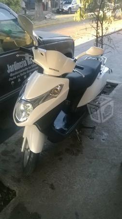 HONDA CRUISIN 125cc -15