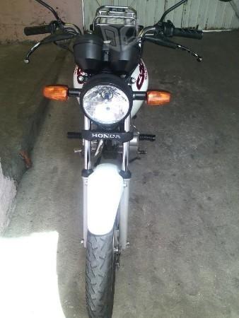 Motocicleta -10