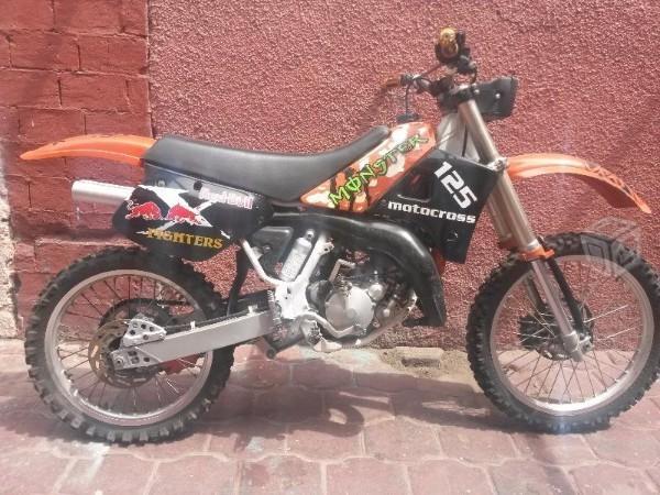 Yamaha Cross YZ-125