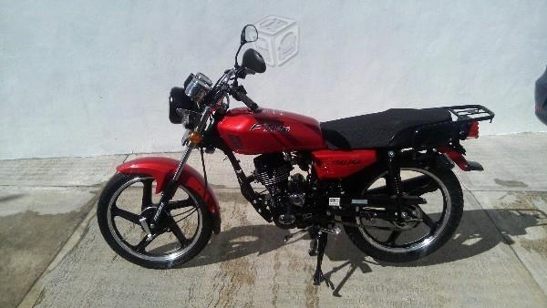 Excelente motocicleta 125 -11