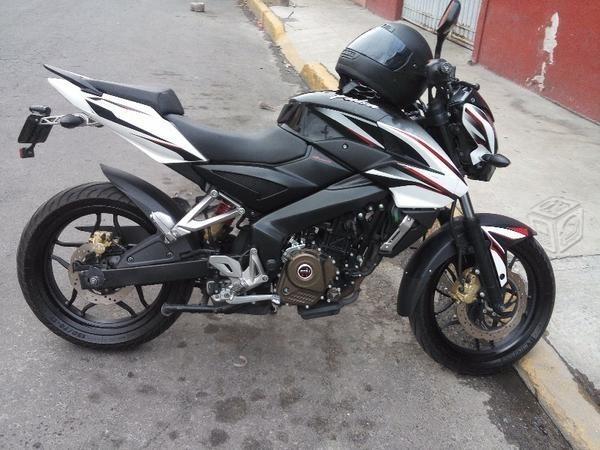 Bajaj pulsar 200 ns -14