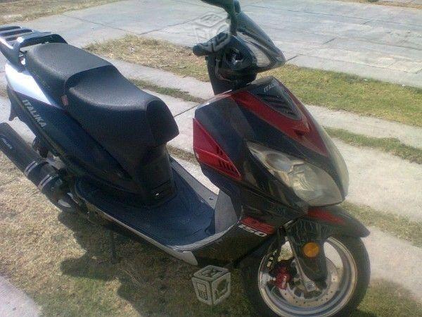 Moto italika 150cc excelente -14