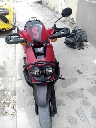 Se vende motocicleta -13