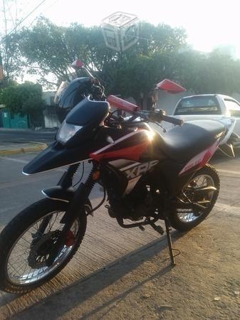 Vendo. o cambio Moto MB 250 -15