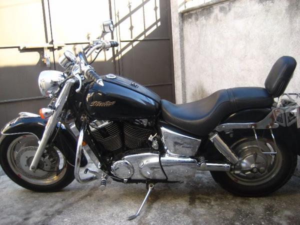 Motocicleta honda shadow sabre 1100cc. v/c -05