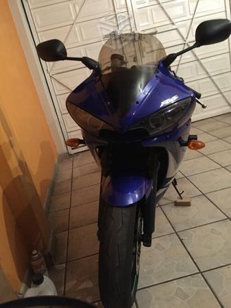 Yamaha R6., cambio de línea., excelente -04