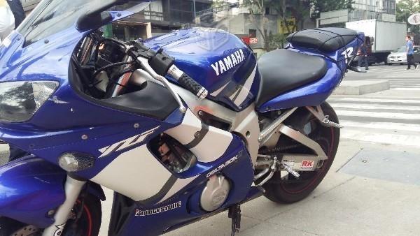 Yamaha r6 yzf impecable -02