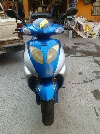 Bonita moto XS 150 -11