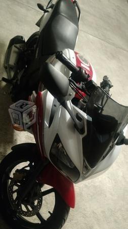 Bonita Yamaha fazer 150 cc -15