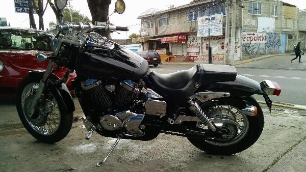 Honda shadow 750cc como nueva -05