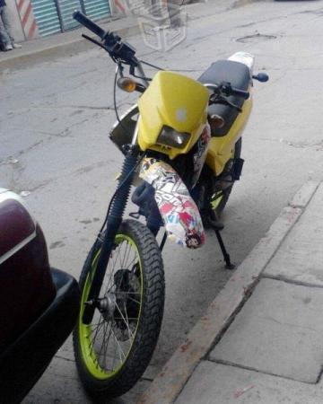 Vendo moto spartha 200 -12