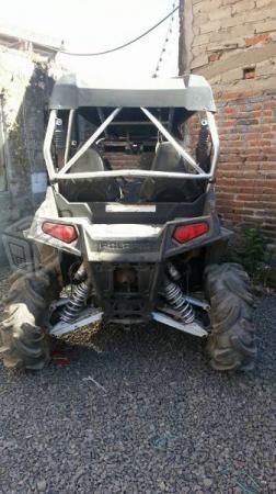 Excelente RZR POLARIS -10