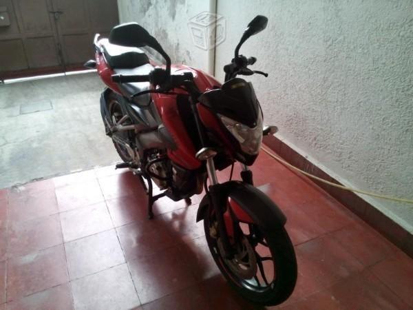 Bajaj pulsar ns 200 -13