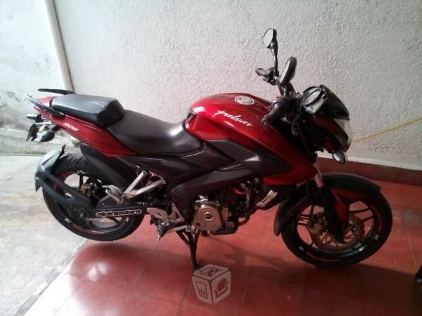 Bajaj pulsar ns 200 -13