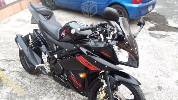 Yamaha r15 seminueva emplaca buen precio V/C -15