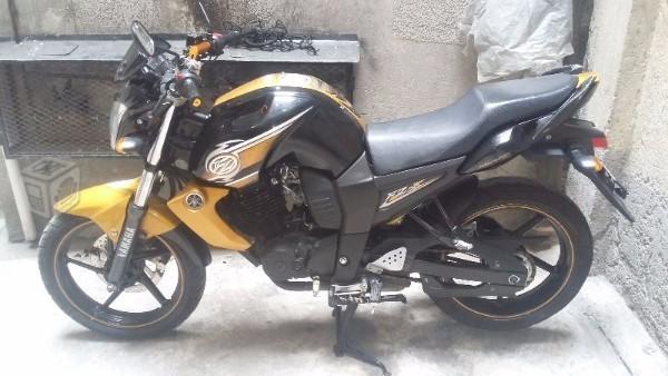 Excelente Yamaha Fz-s -14