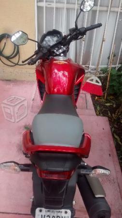 Honda Invicta RED -13