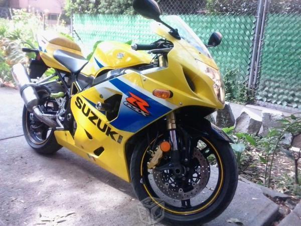 Suzuki gsxr 600 -05