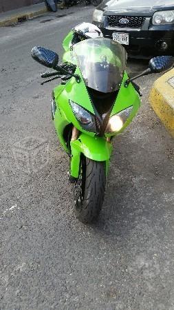 Kawasaki zx10 -08