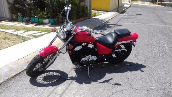 Honda shadow -00