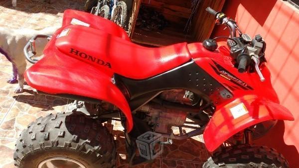 Cuatrimoto Honda cc250 -04