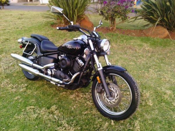 Yamaha v star 650 -07