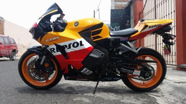 Honda cbr600rr -10