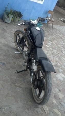 Moto Zonda 200 cc -08