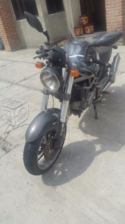 Cagiva raptor 650cc en excelentes condiciones -06