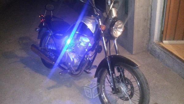 Bonita chopper renegado 150cc -10