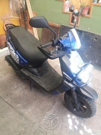 Motoneta WS 150 -12