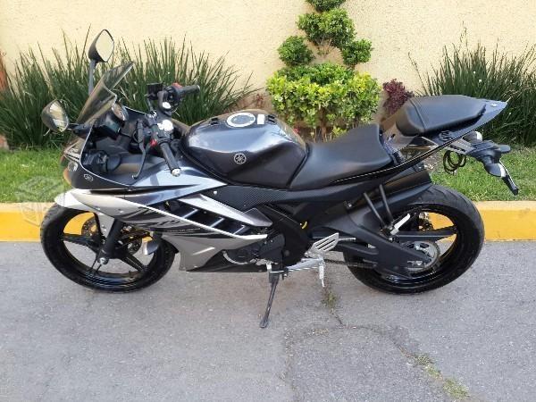 Yamaha R15 -10