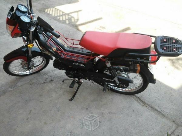 Moto ITALIKA ST