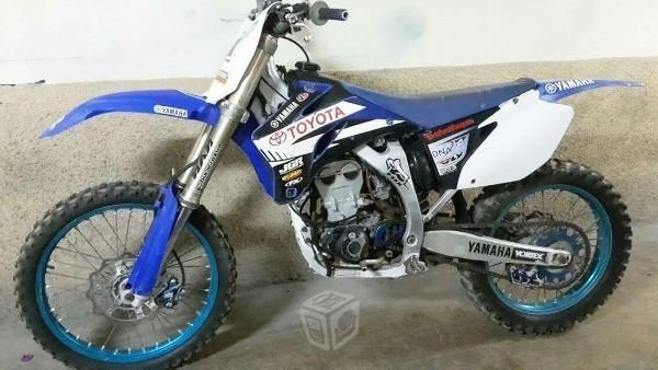 Yamaha cross Yz250f -08