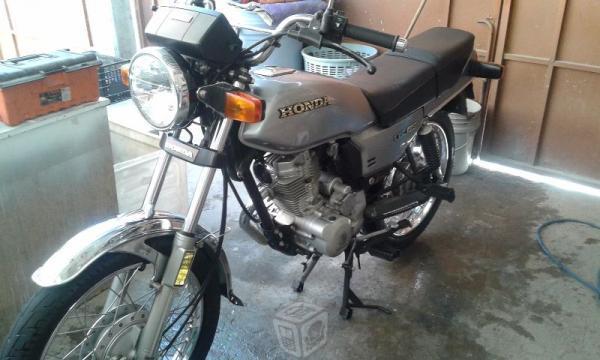 Motocicleta Honda Tool 125 -14