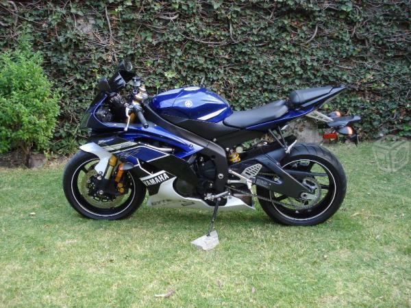 Yamaha yzf r6 moto r6r -12