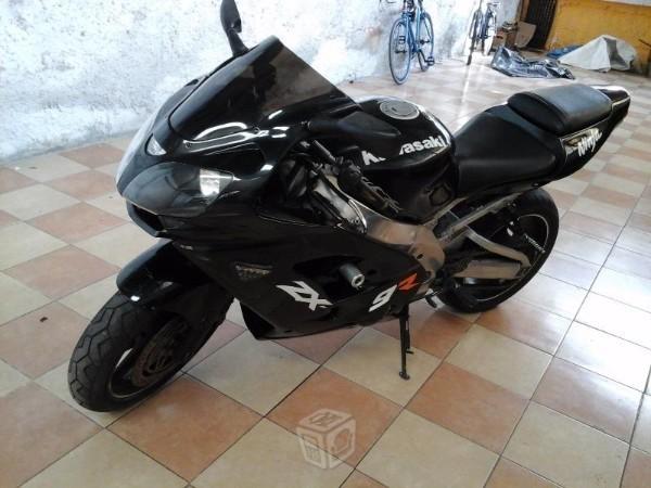 Kawusaki pista ninja 900 buenisima cambio